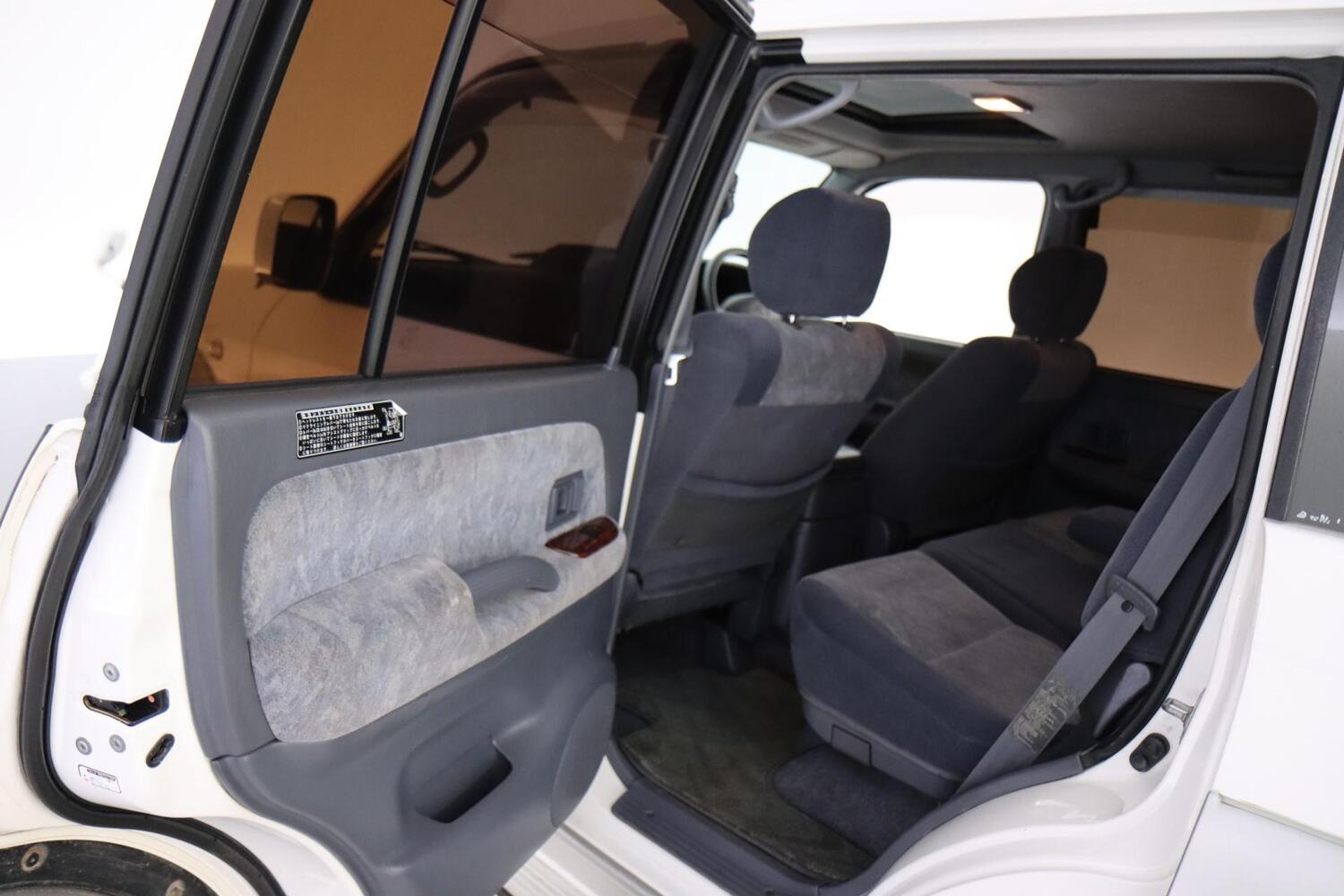 Toyota Land Cruiser vaihtoauto