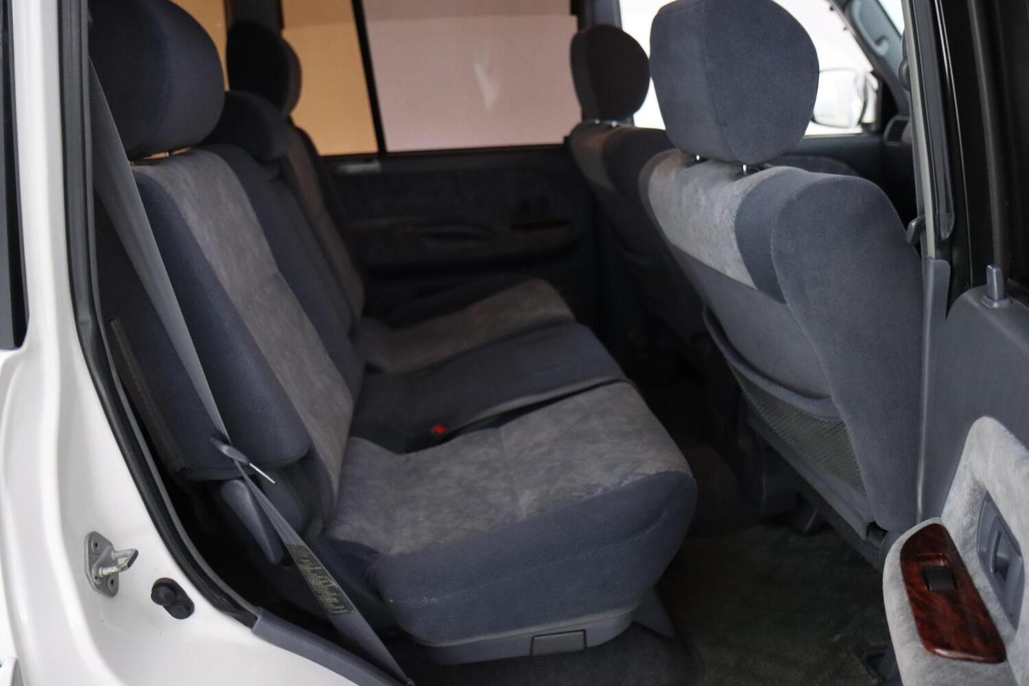 Toyota Land Cruiser vaihtoauto