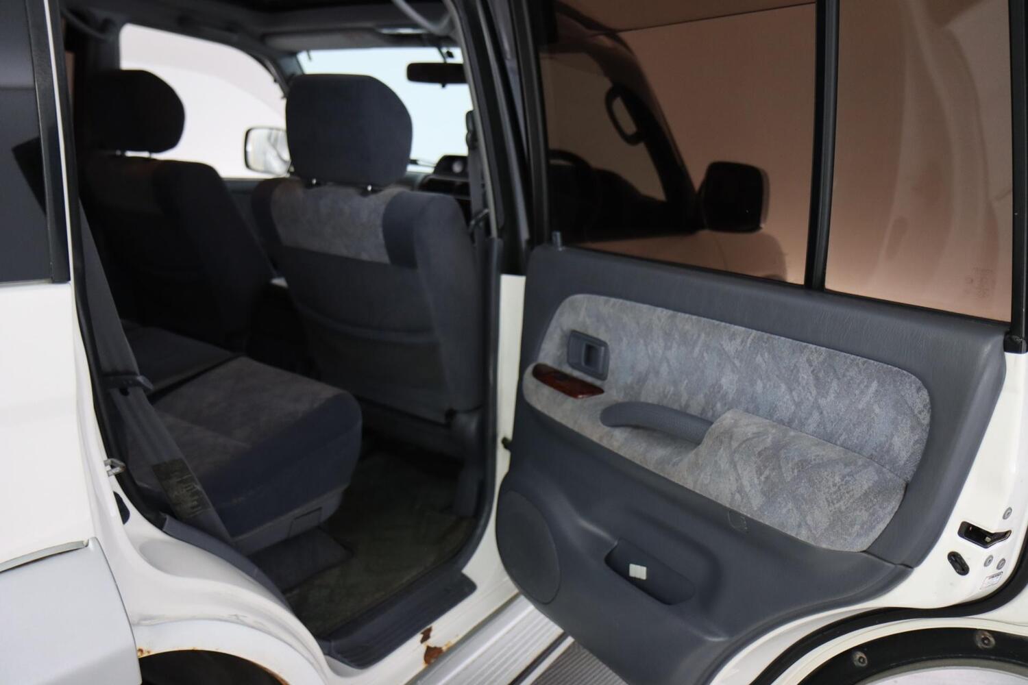 Toyota Land Cruiser vaihtoauto