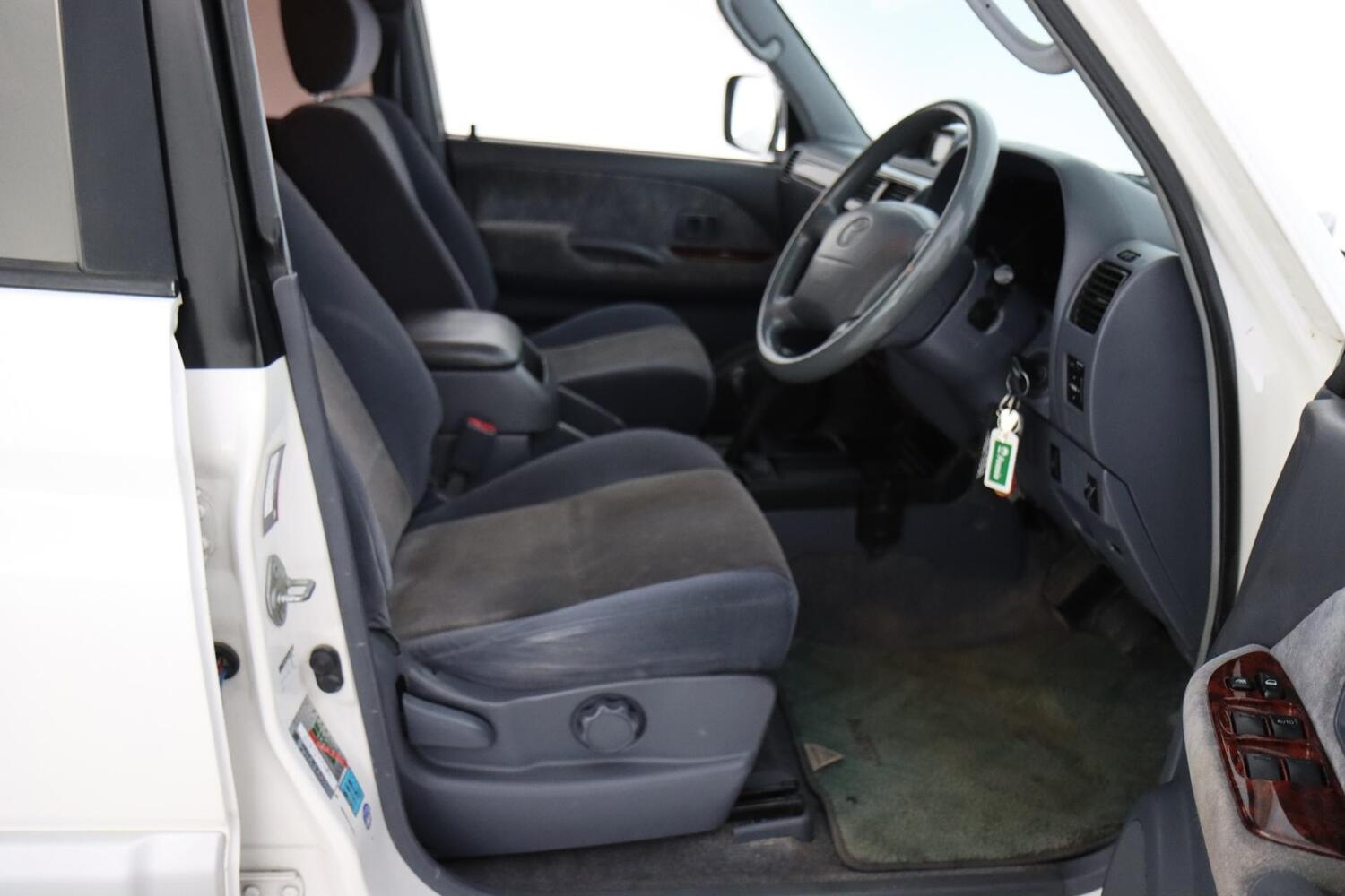Toyota Land Cruiser vaihtoauto