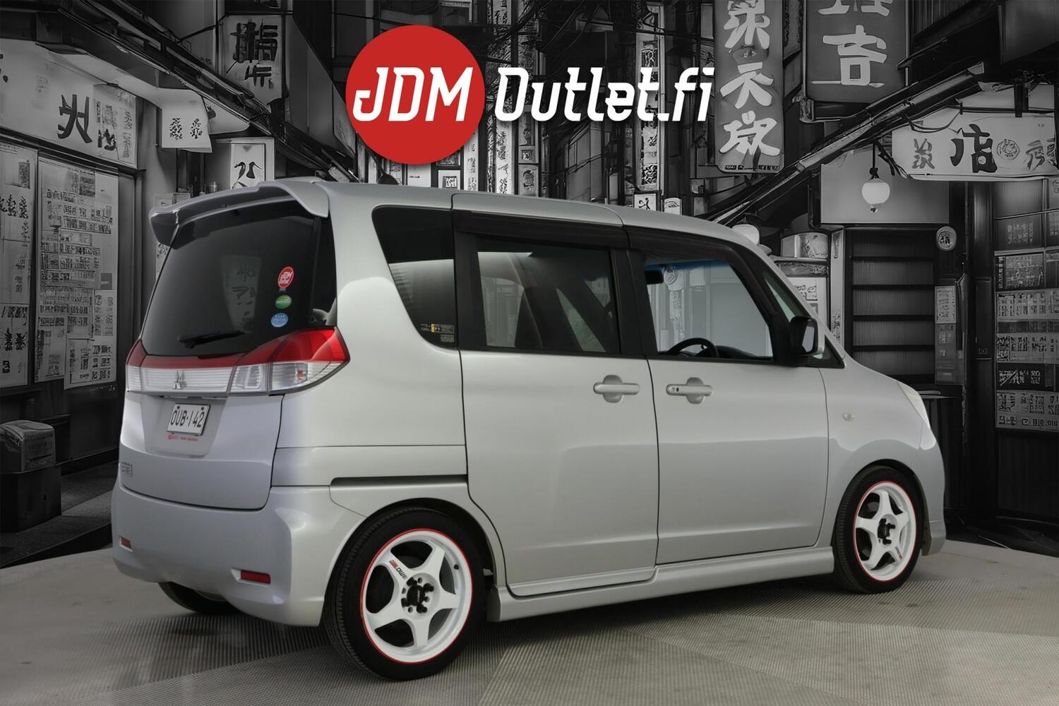 Mitsubishi Delica vaihtoauto