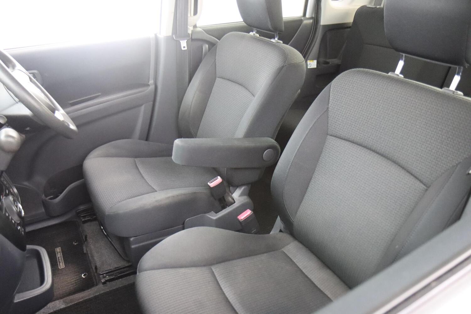 Mitsubishi Delica vaihtoauto