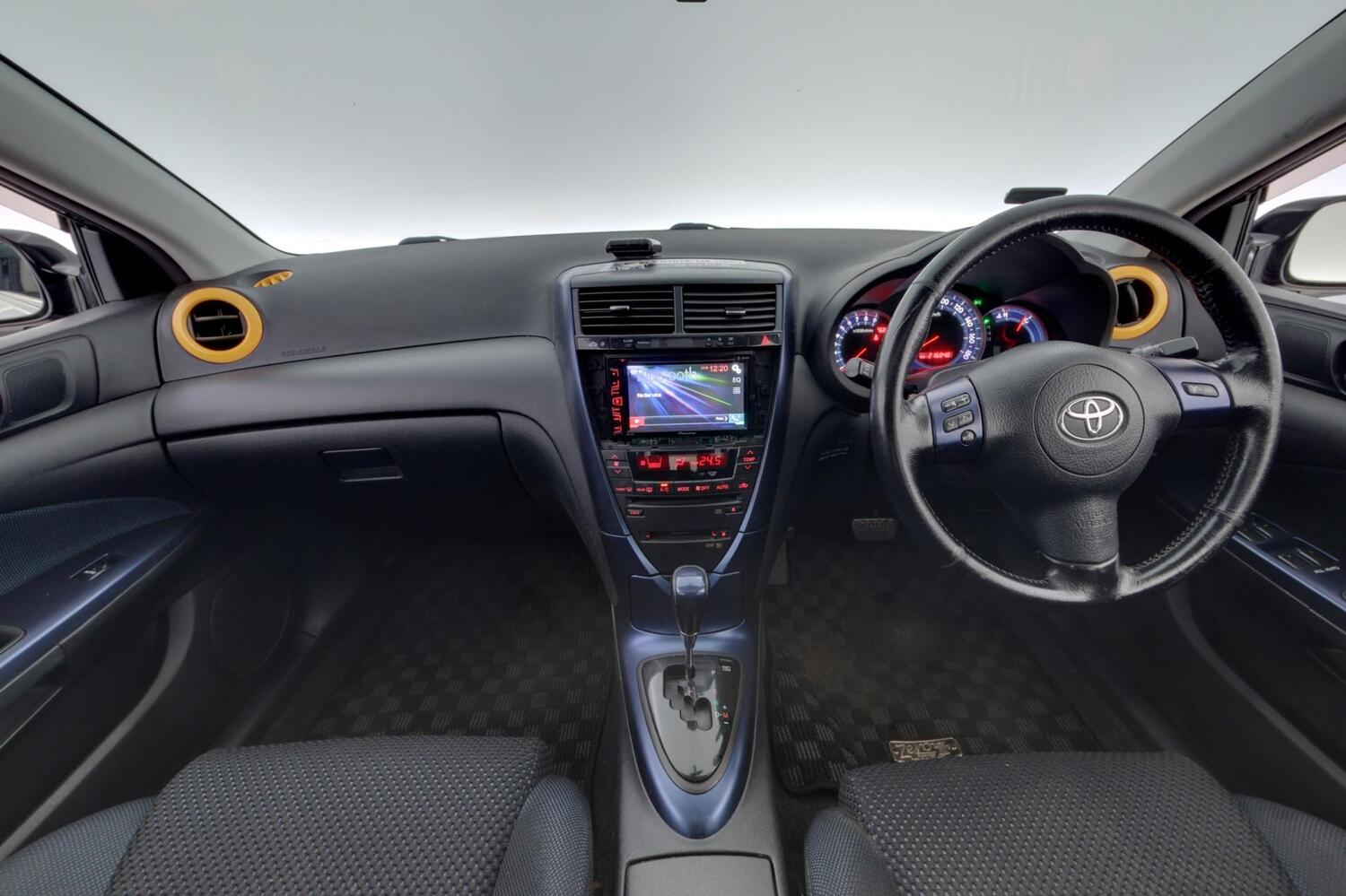 Toyota Caldina vaihtoauto