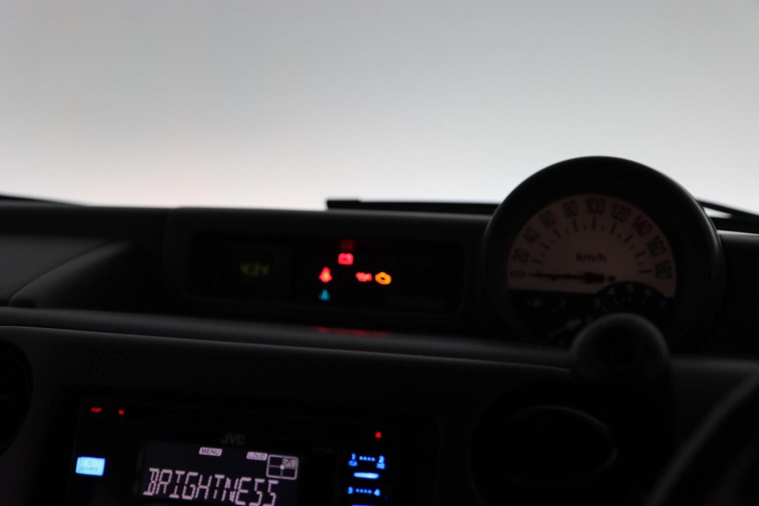Toyota BB vaihtoauto
