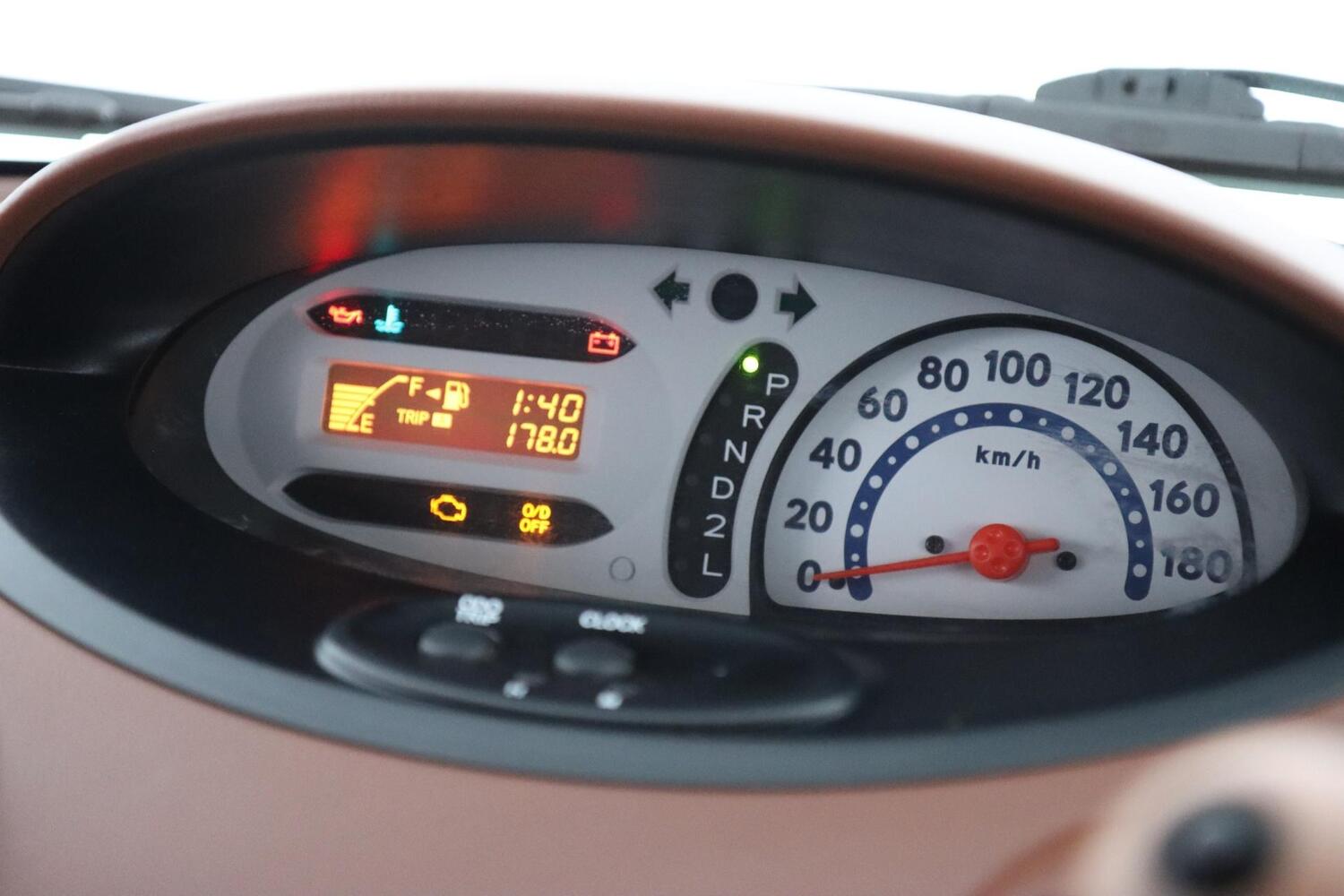 Toyota BB vaihtoauto