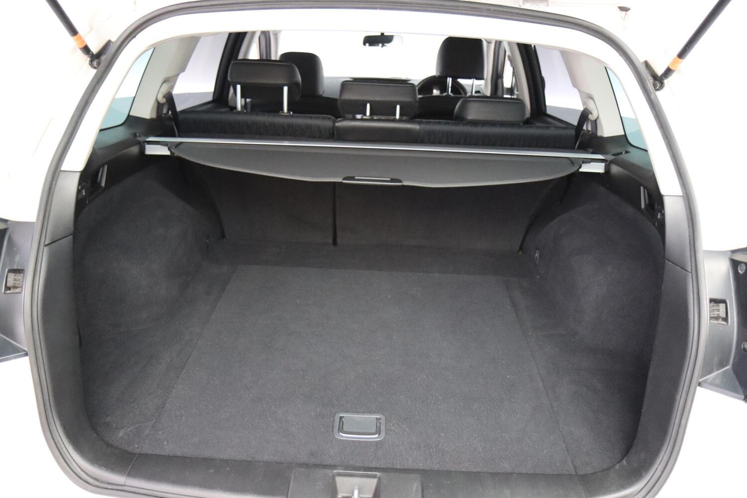 Subaru Legacy vaihtoauto