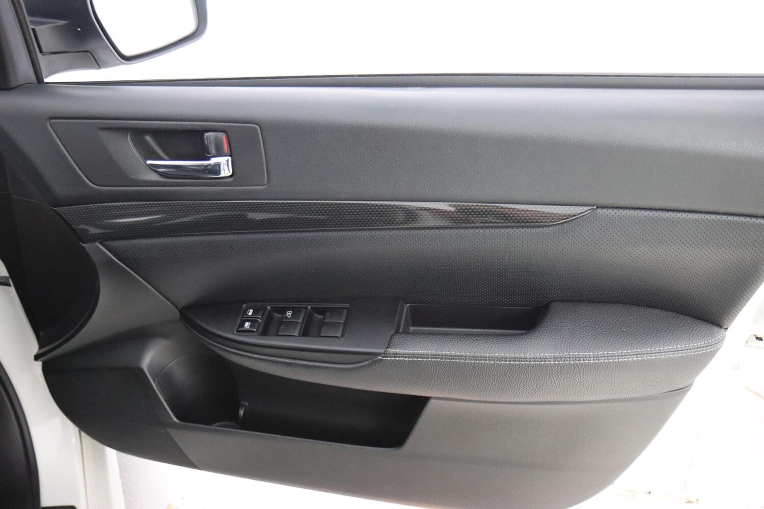 Subaru Legacy vaihtoauto