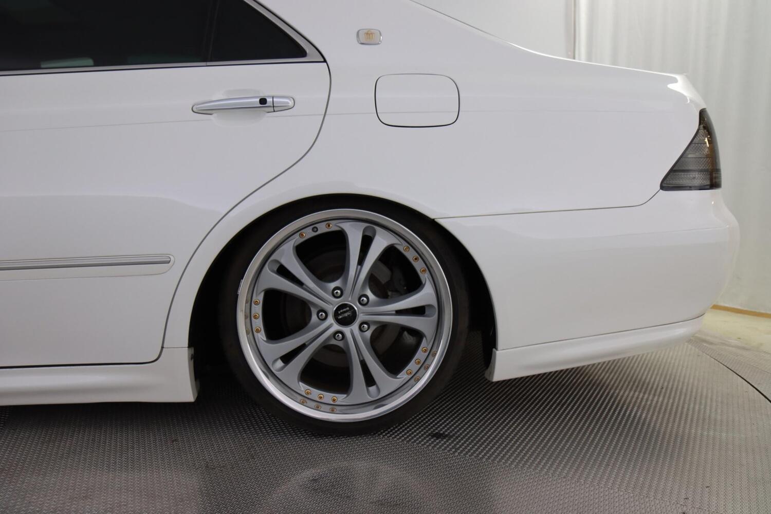 Toyota Crown vaihtoauto