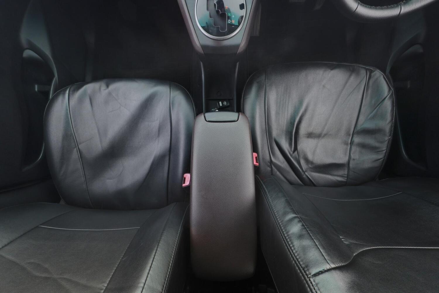 Toyota Mark X vaihtoauto