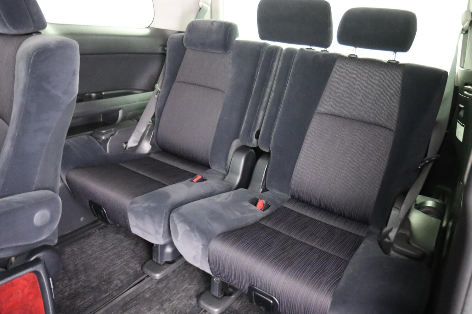 Toyota Vellfire vaihtoauto