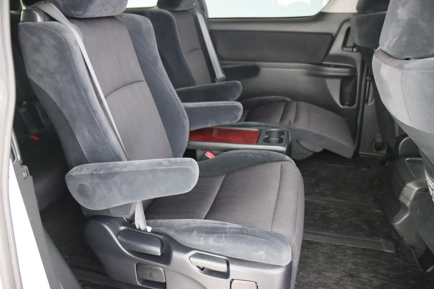 Toyota Vellfire vaihtoauto