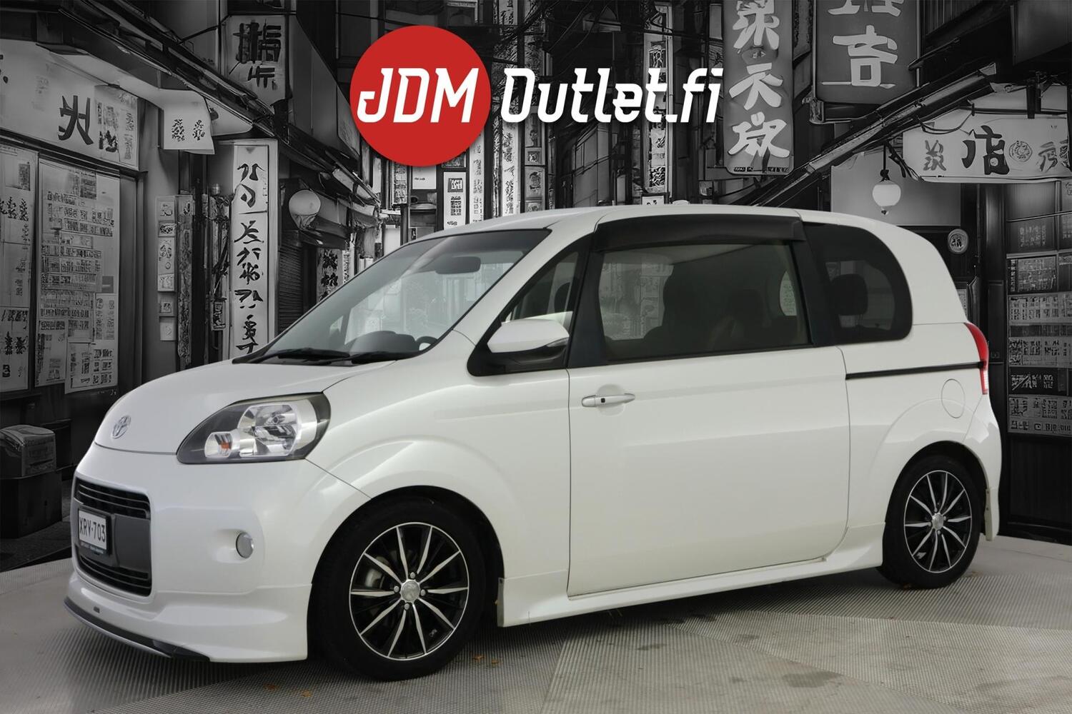 Toyota Porte vaihtoauto