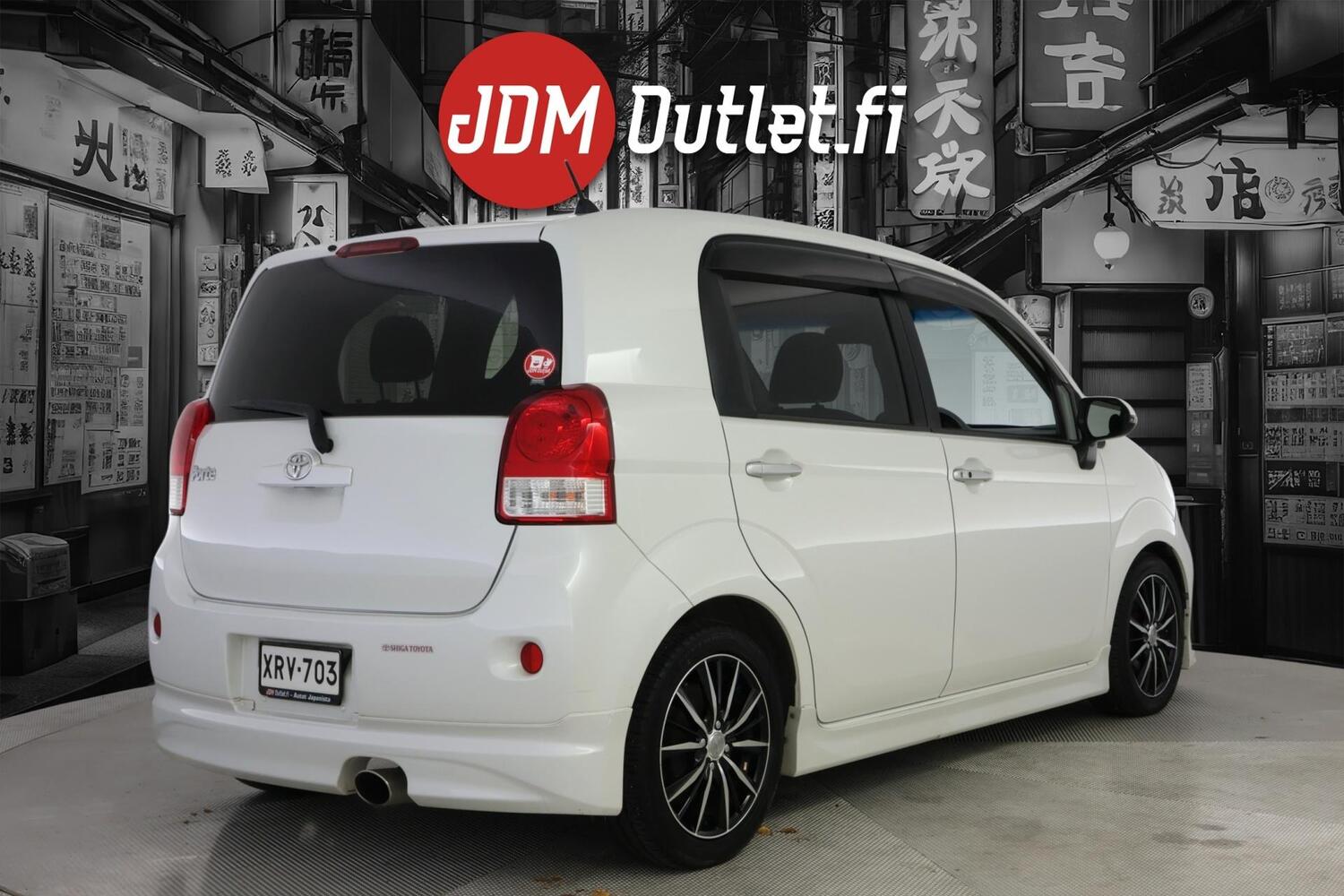 Toyota Porte vaihtoauto