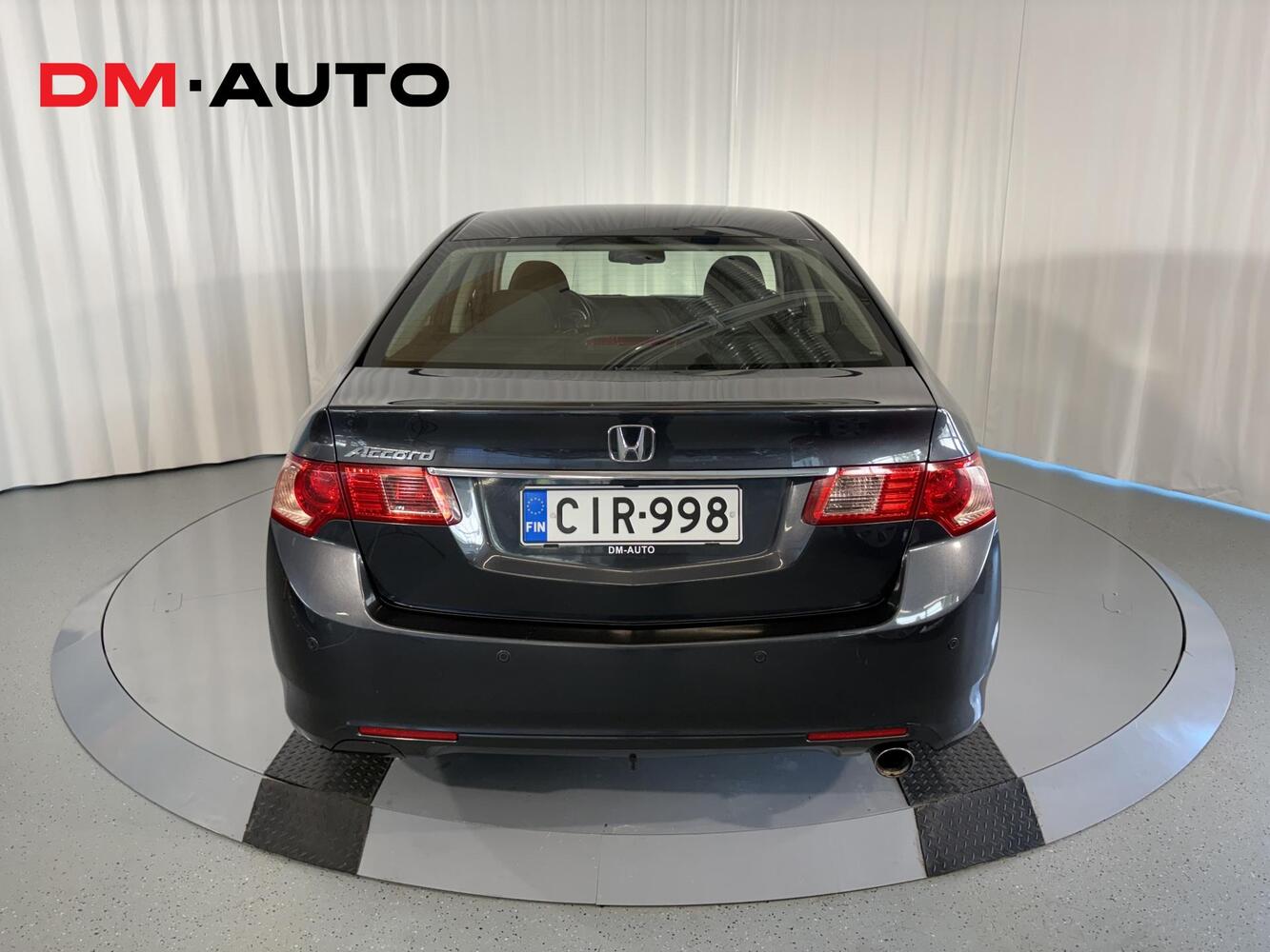 Honda Accord vaihtoauto