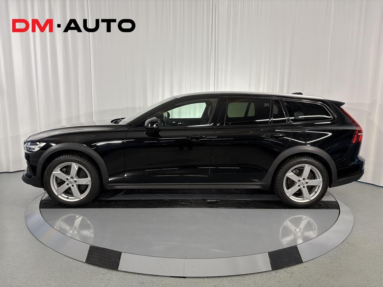 Volvo V60 Cross Country vaihtoauto