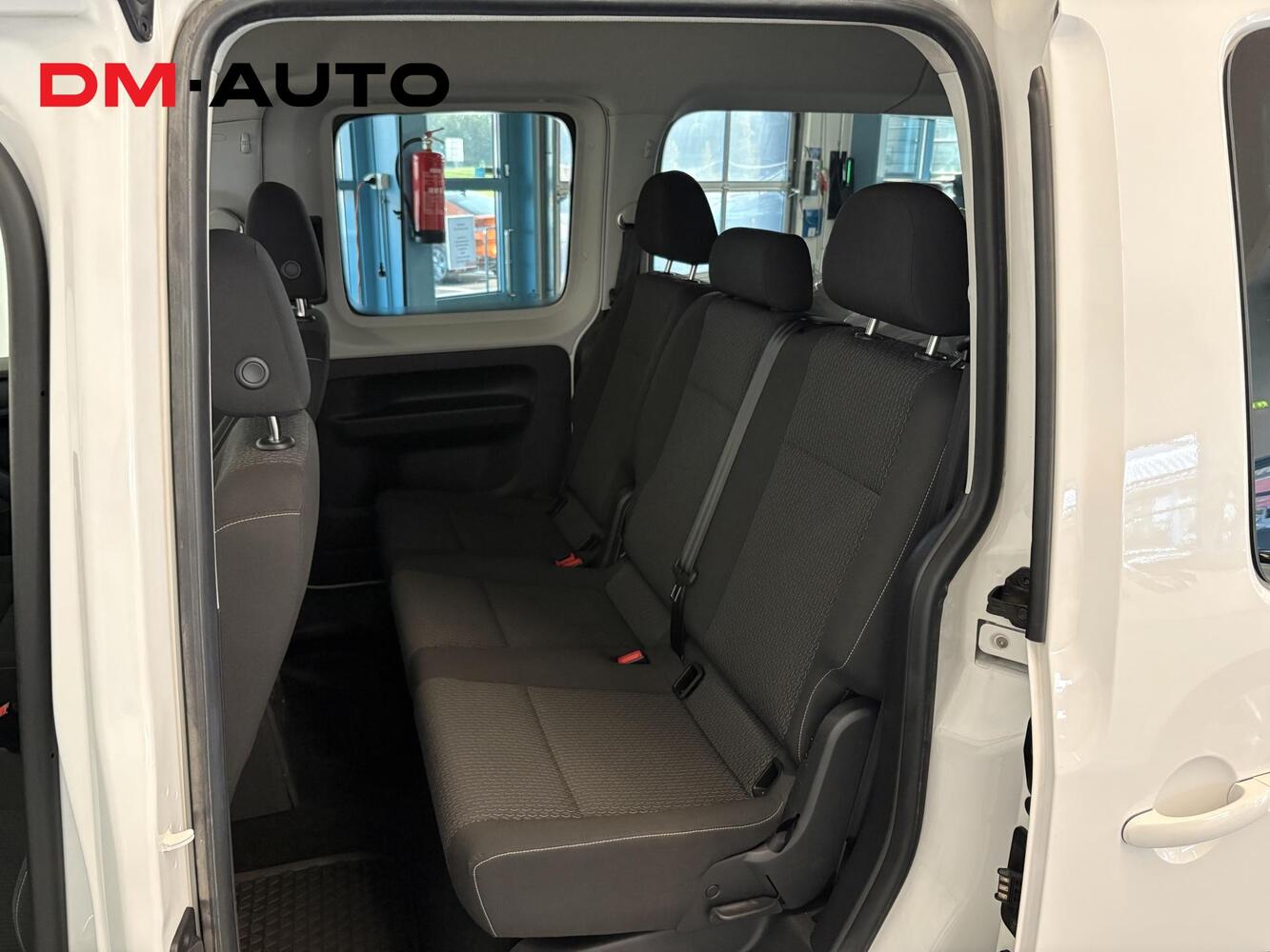 Volkswagen Caddy Maxi vaihtoauto