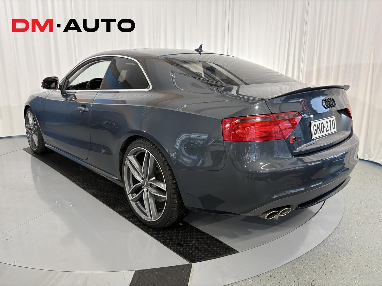 Audi S5 vaihtoauto