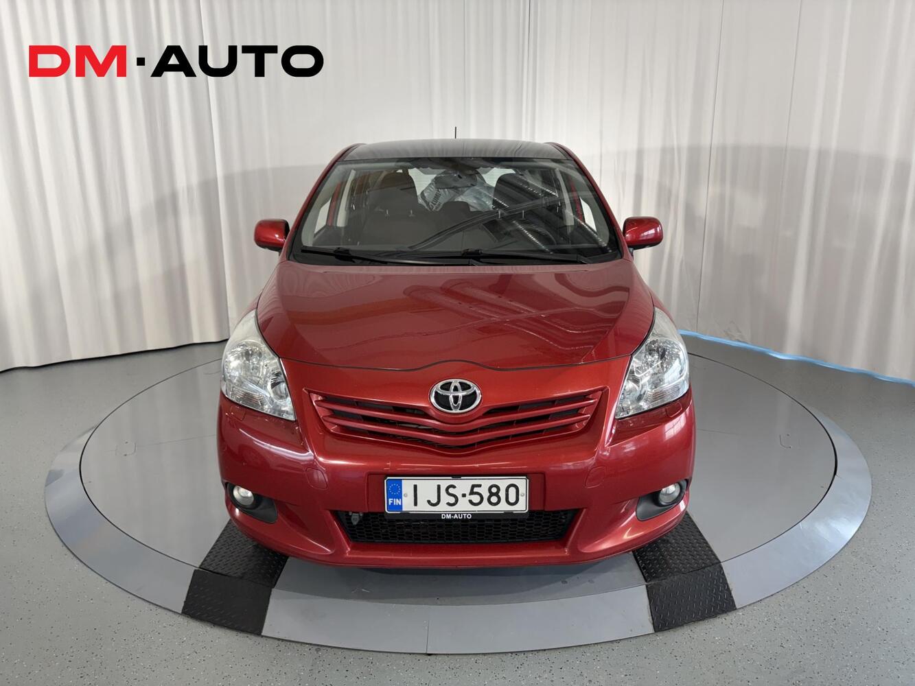 Toyota Verso vaihtoauto