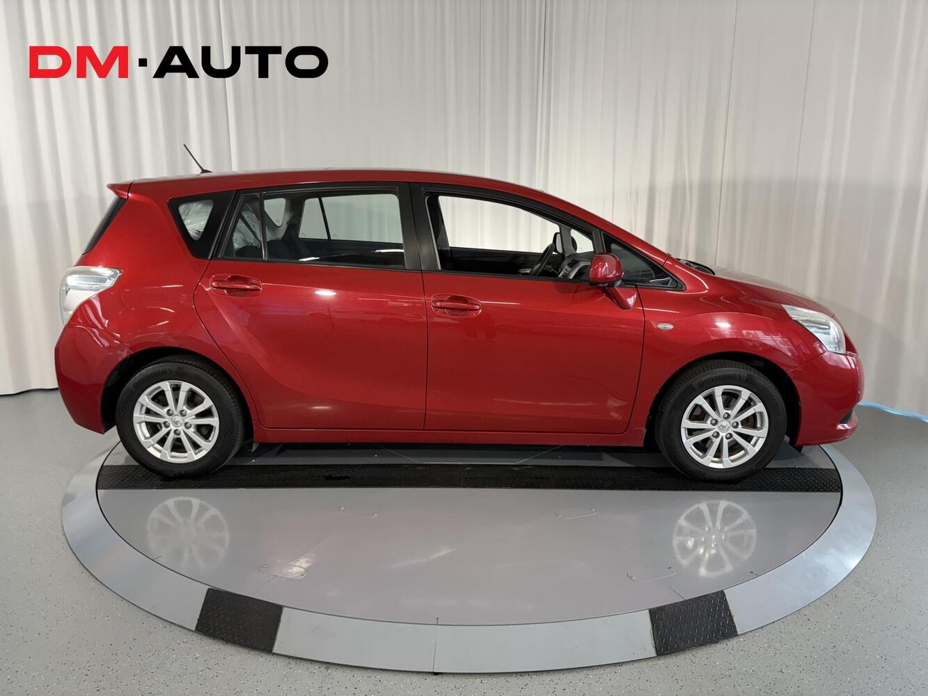 Toyota Verso vaihtoauto
