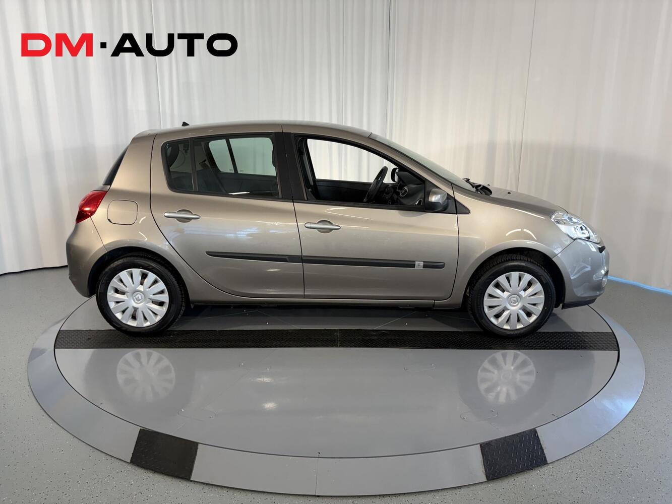 Renault Clio vaihtoauto