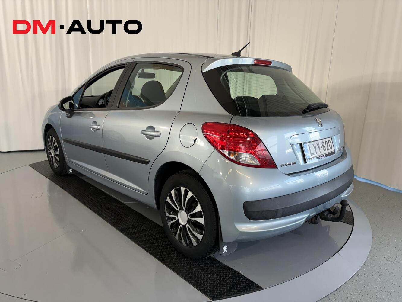 Peugeot 207 vaihtoauto