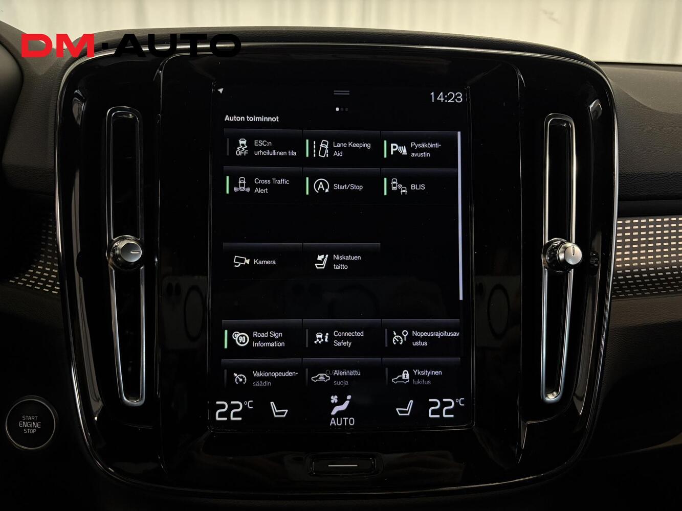 Volvo XC40 vaihtoauto