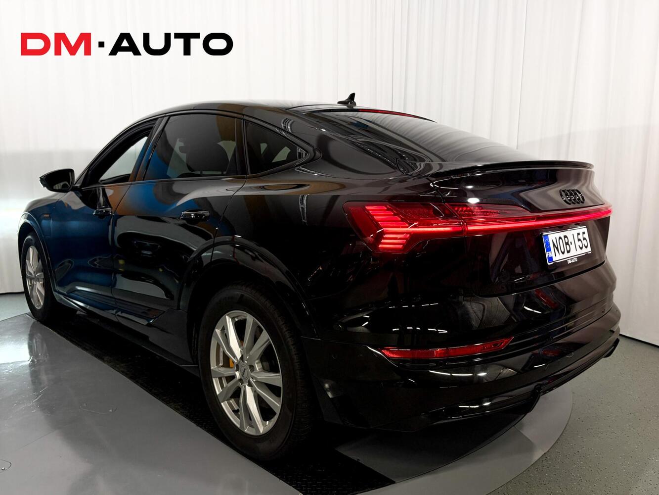 Audi e-tron vaihtoauto