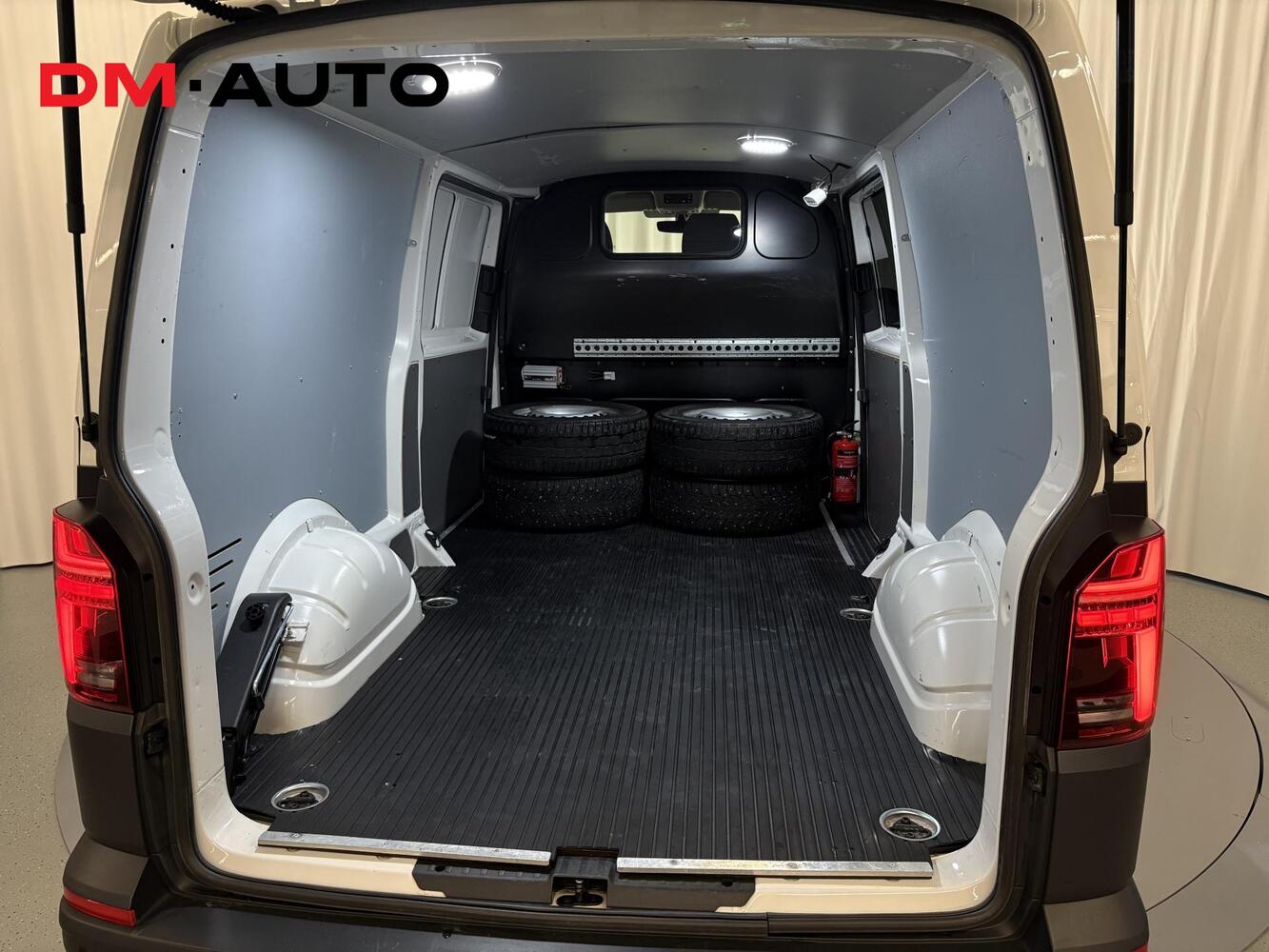 Volkswagen Transporter vaihtoauto