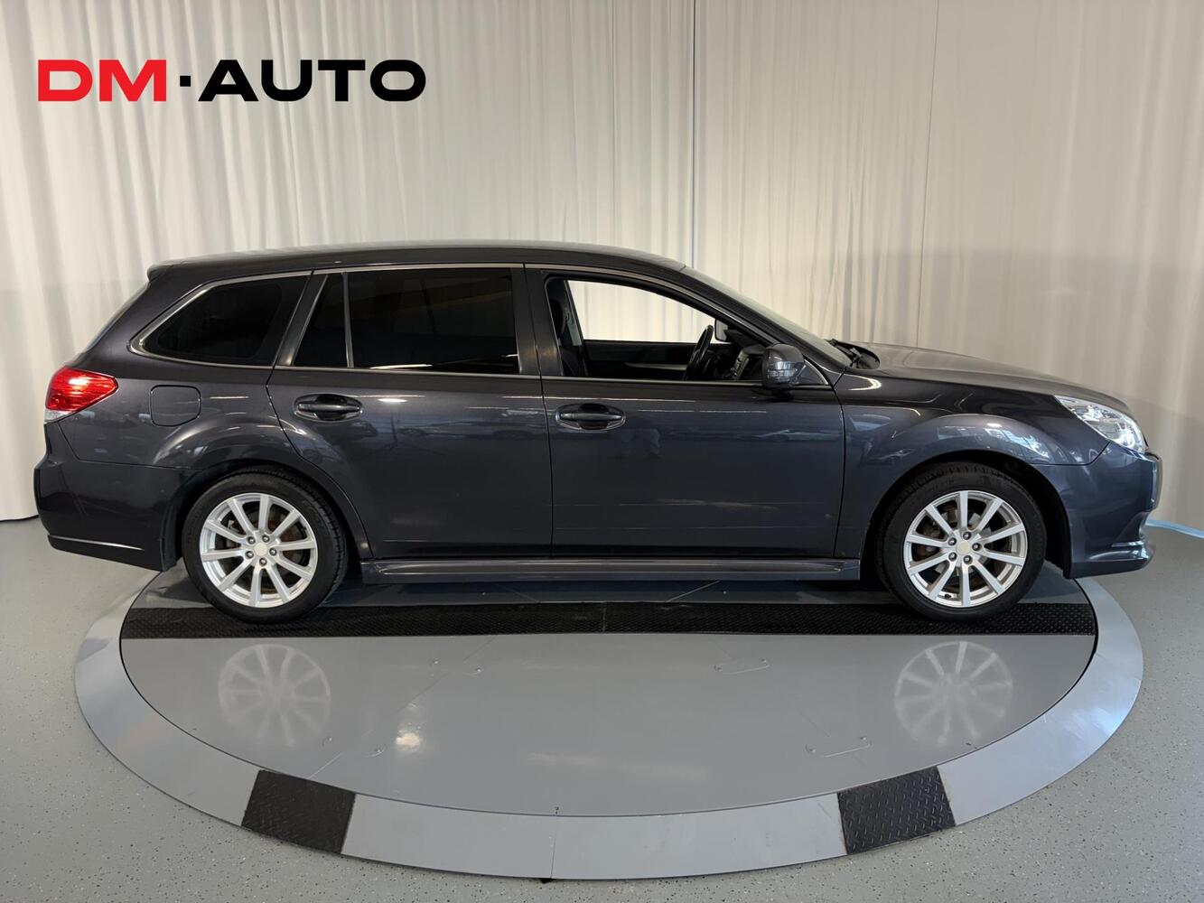 Subaru Legacy vaihtoauto