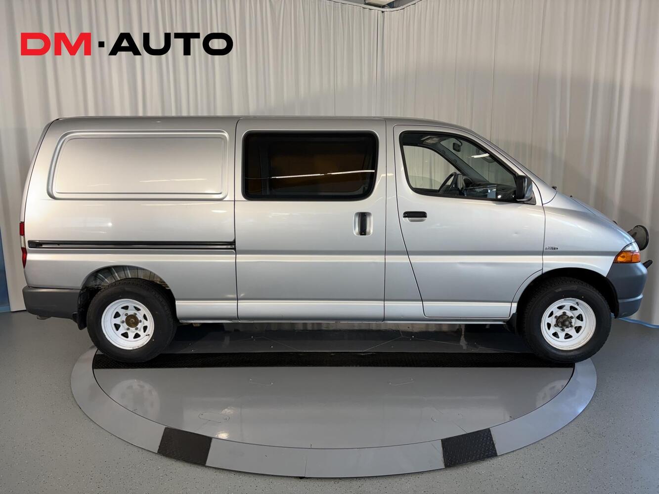 Toyota Hiace vaihtoauto