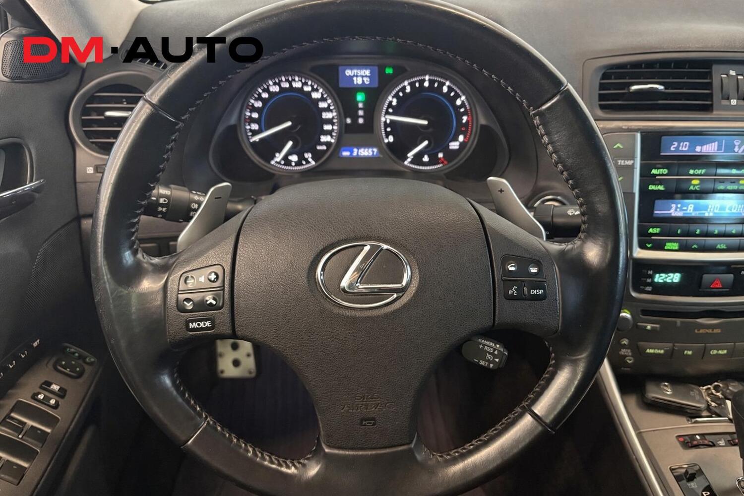Lexus IS vaihtoauto