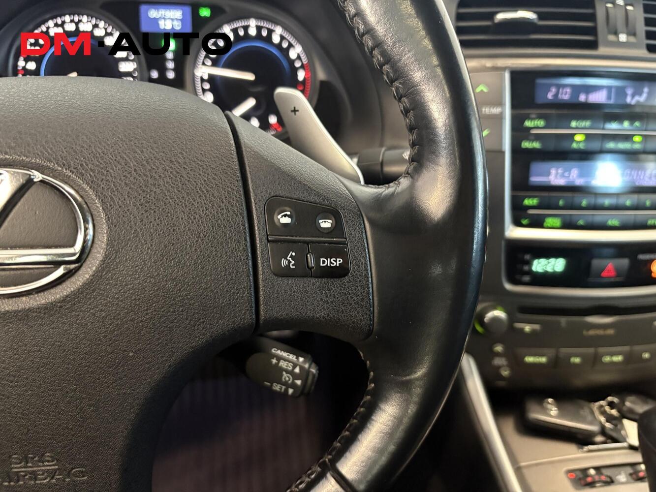 Lexus IS vaihtoauto