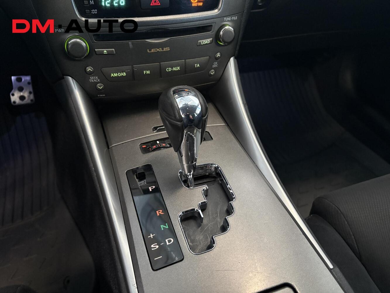 Lexus IS vaihtoauto