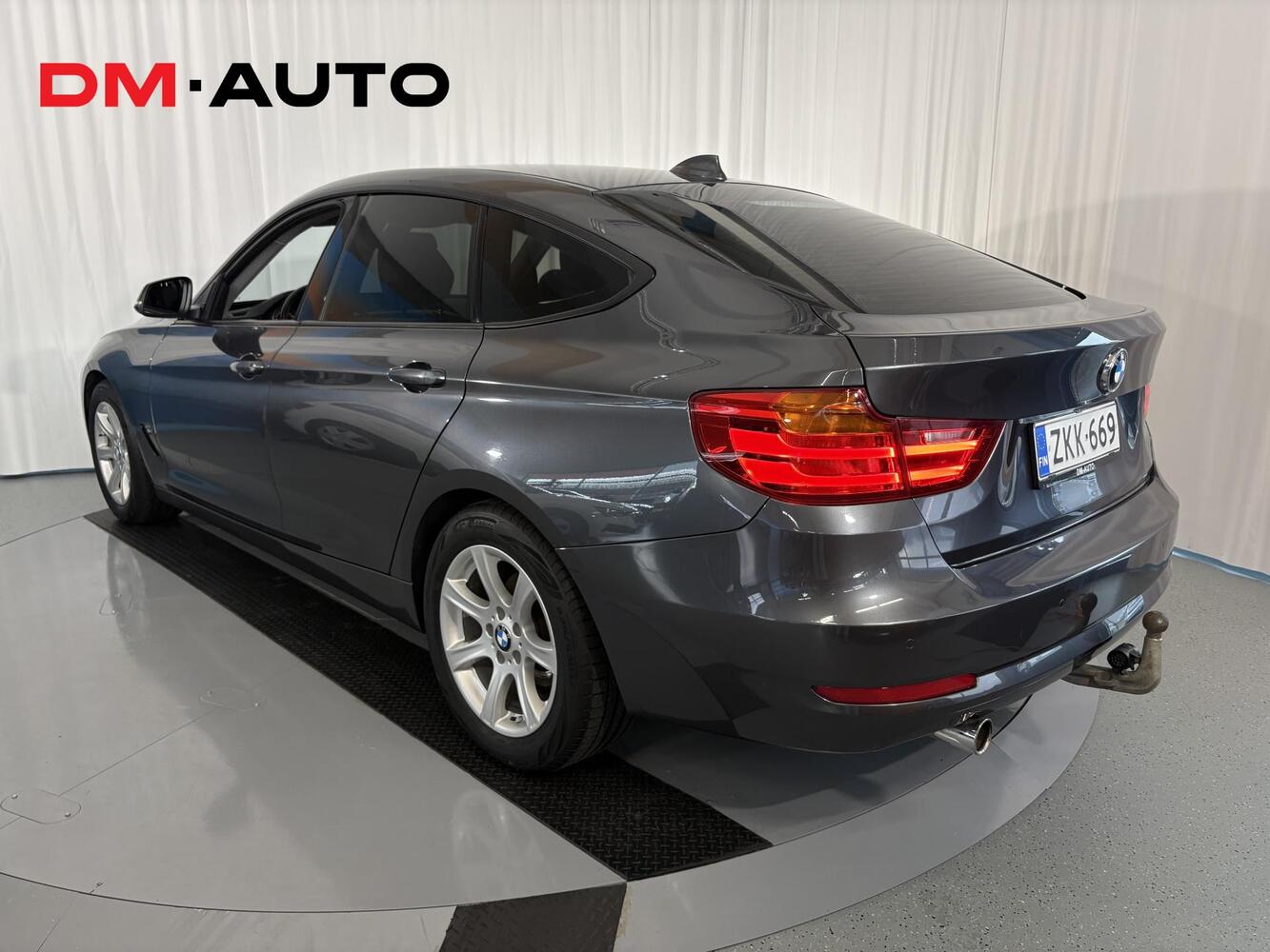 BMW 320 vaihtoauto