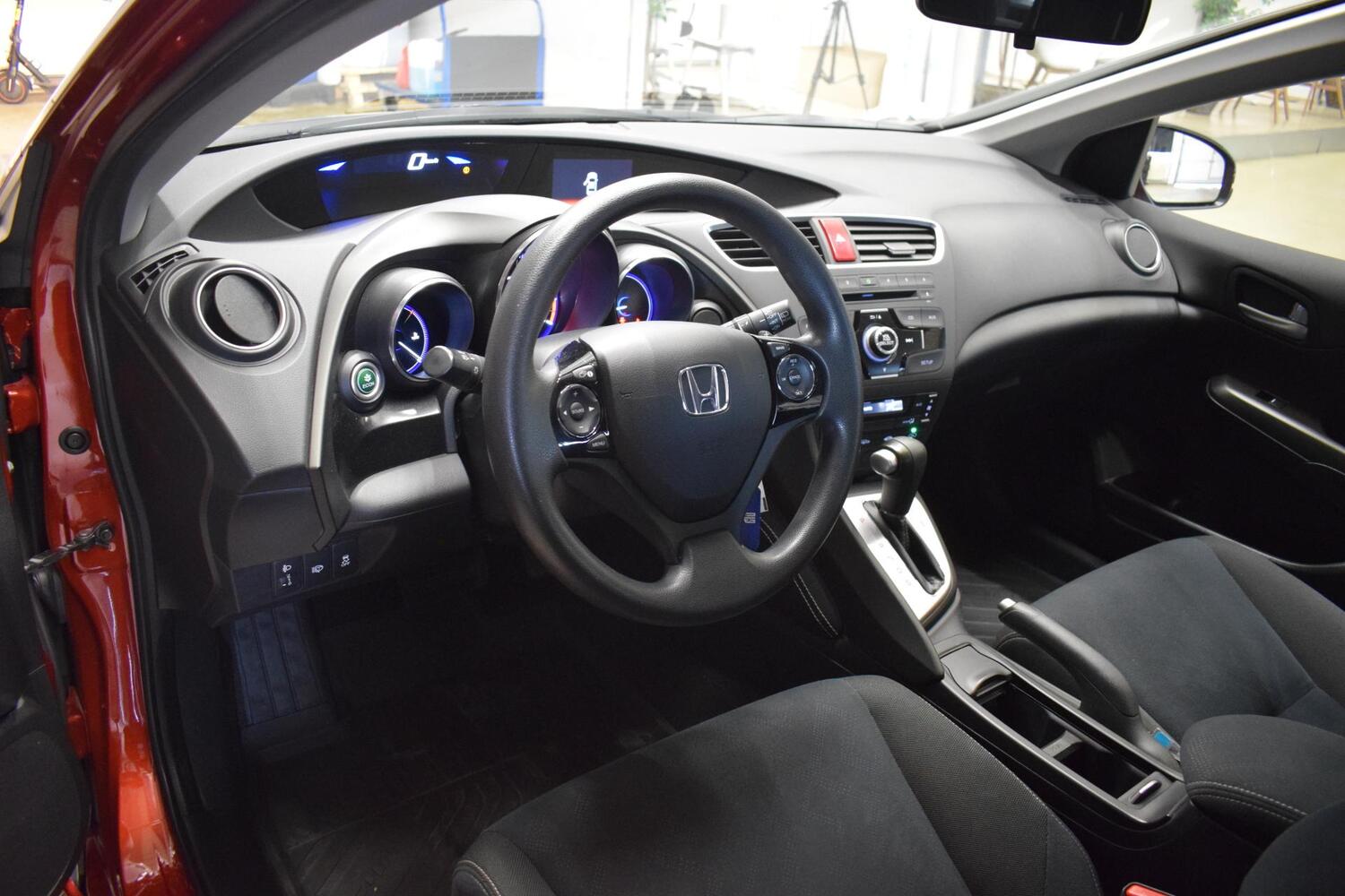 Honda Civic vaihtoauto