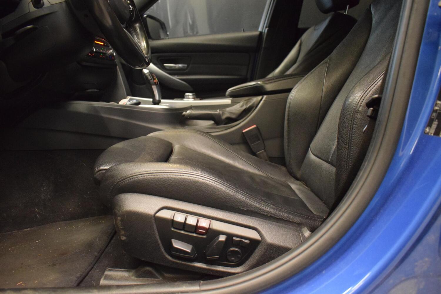 BMW 330 vaihtoauto