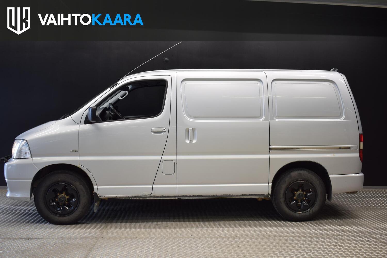 Toyota Hiace vaihtoauto