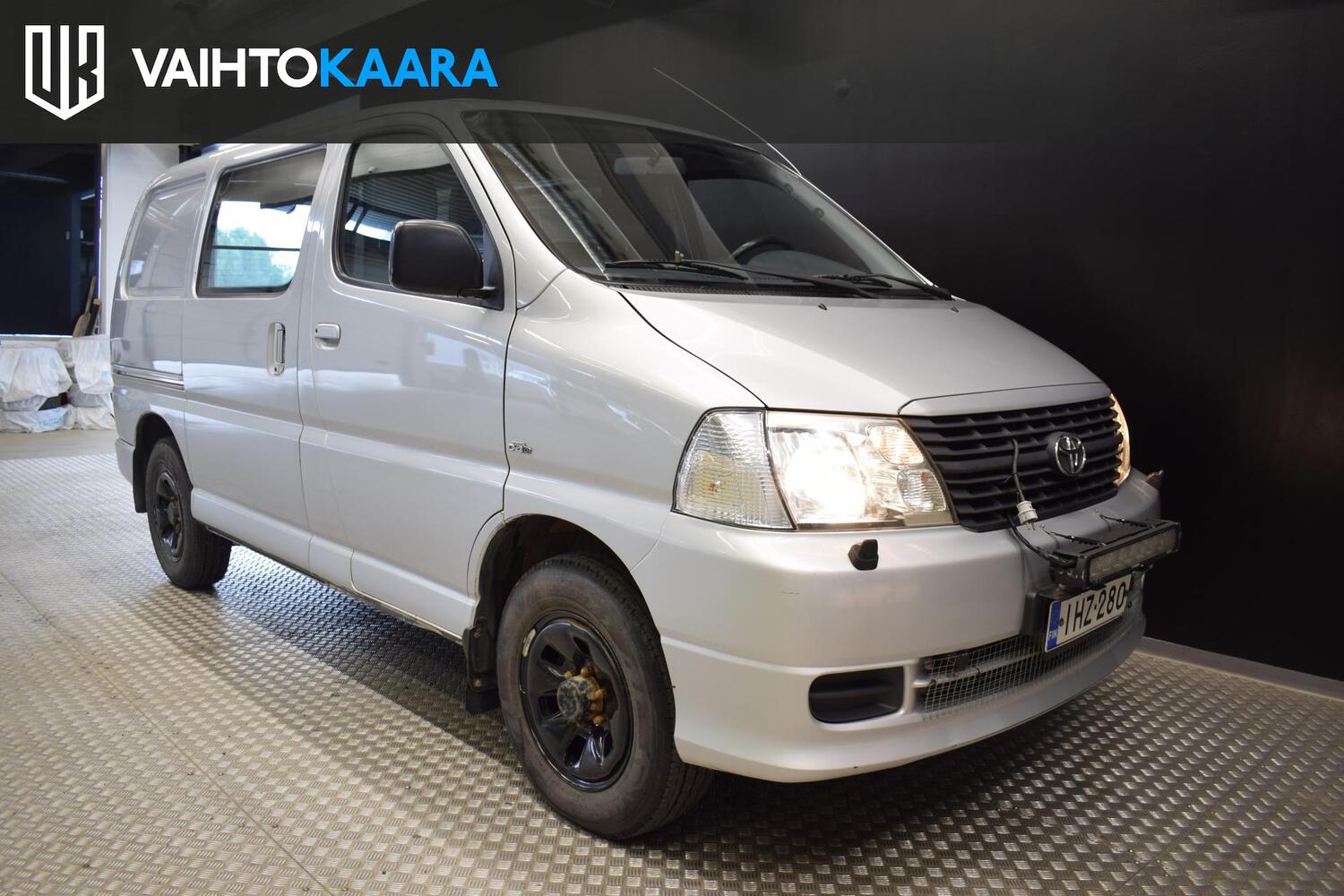 Toyota Hiace vaihtoauto