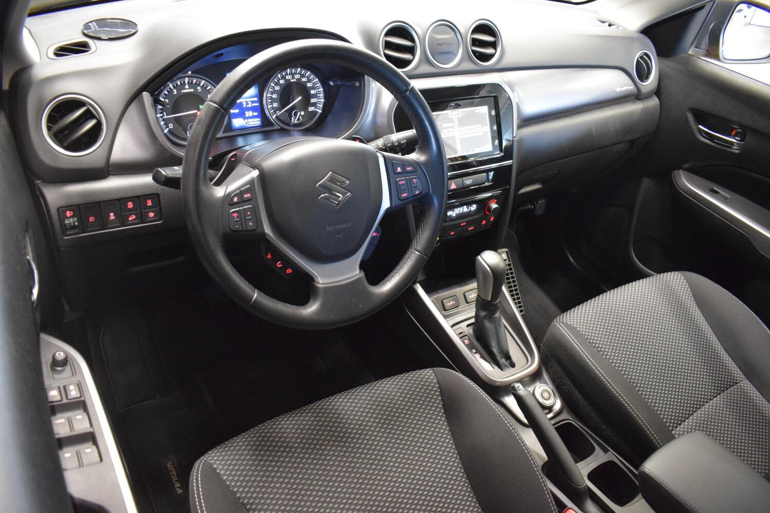 Suzuki Vitara vaihtoauto