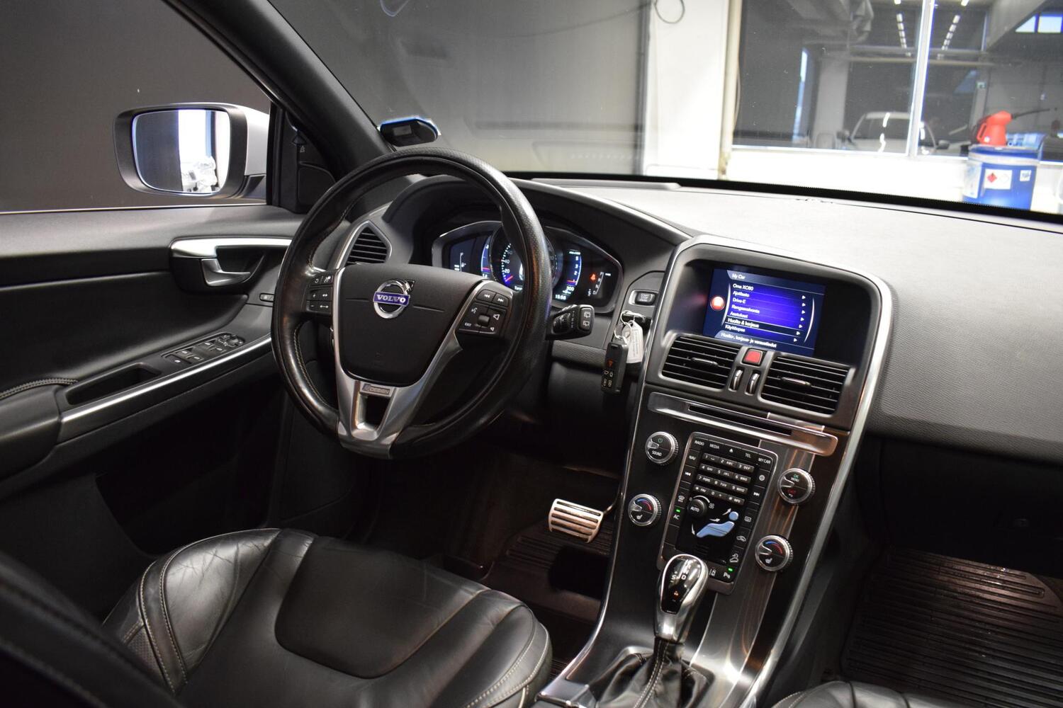 Volvo XC60 vaihtoauto