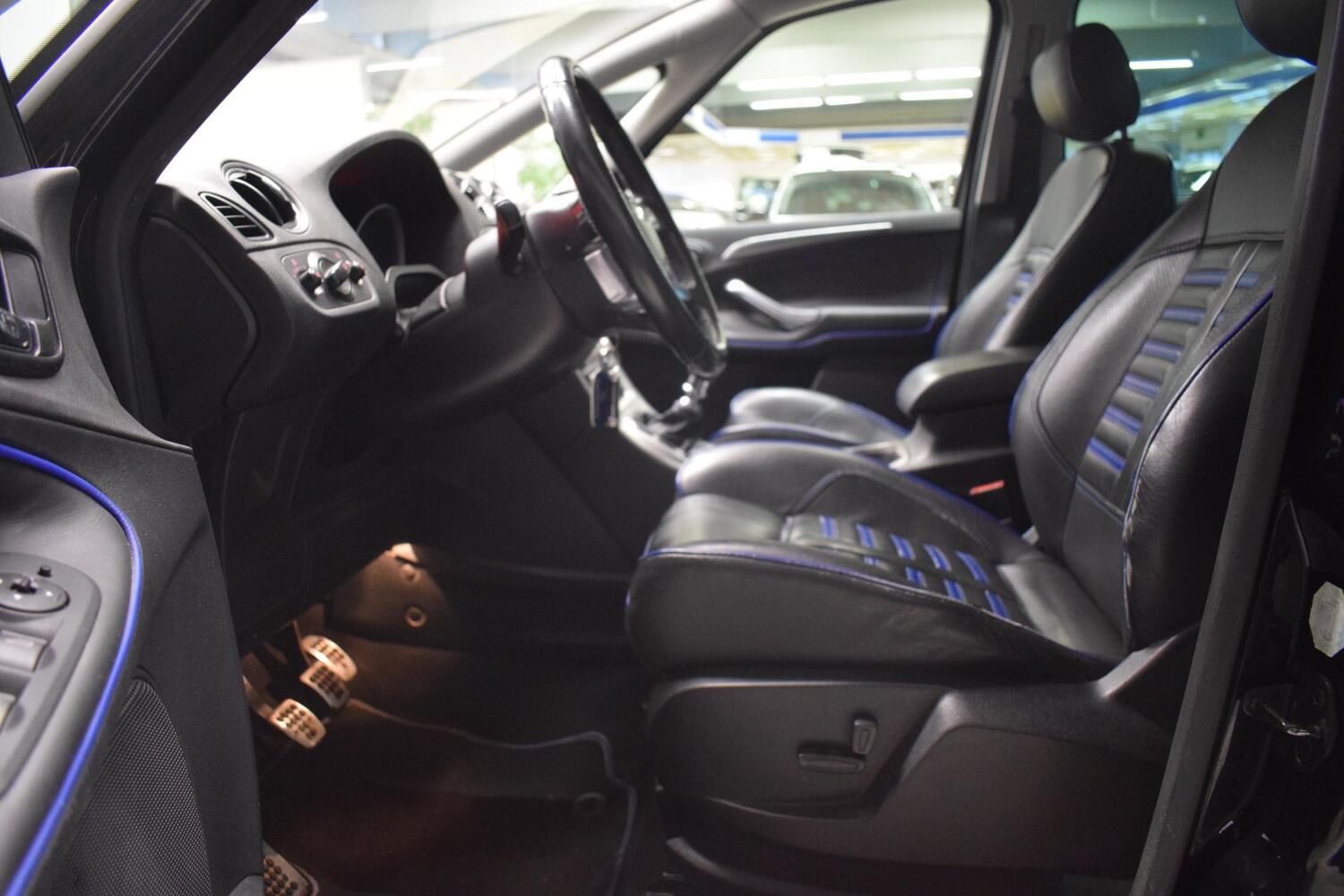 Ford S-MAX vaihtoauto
