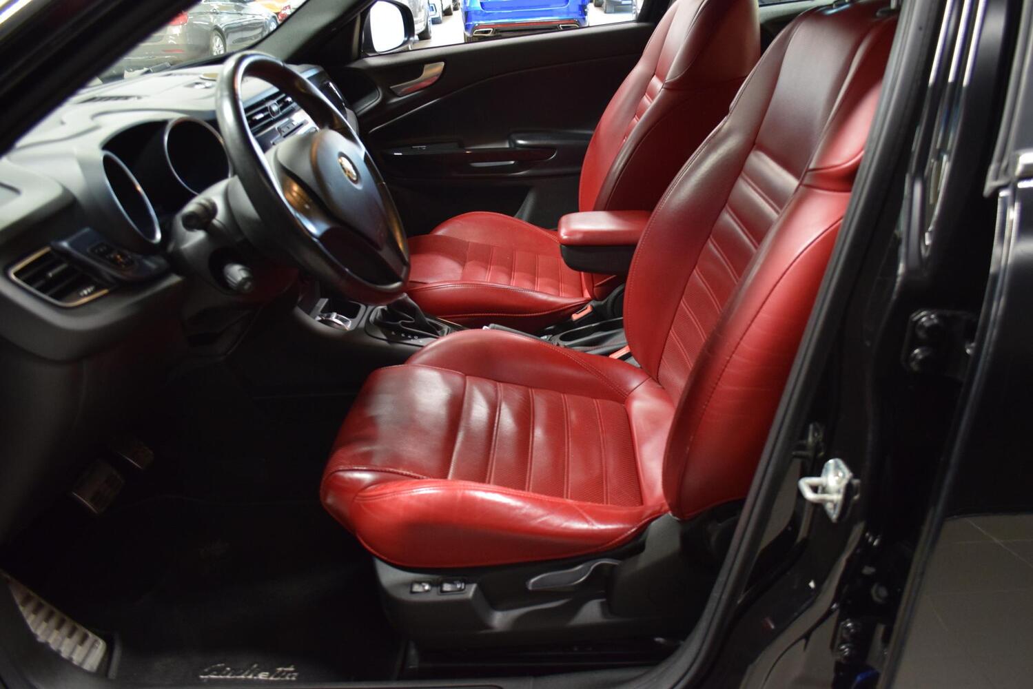 Alfa Romeo Giulietta vaihtoauto