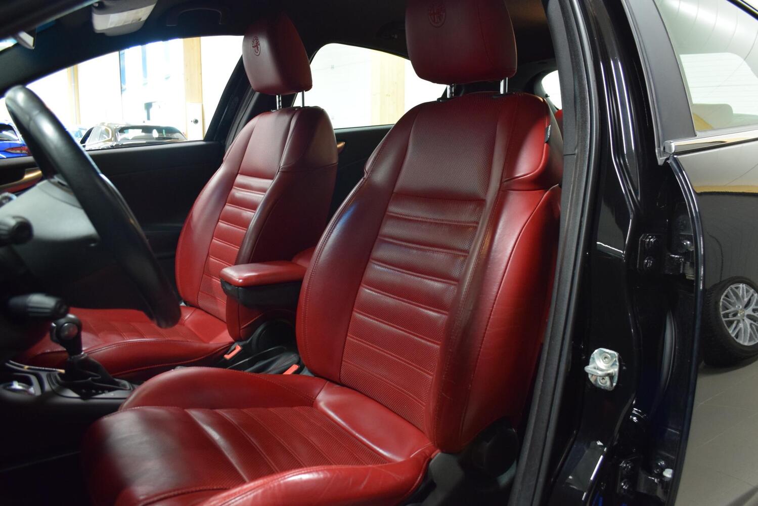 Alfa Romeo Giulietta vaihtoauto