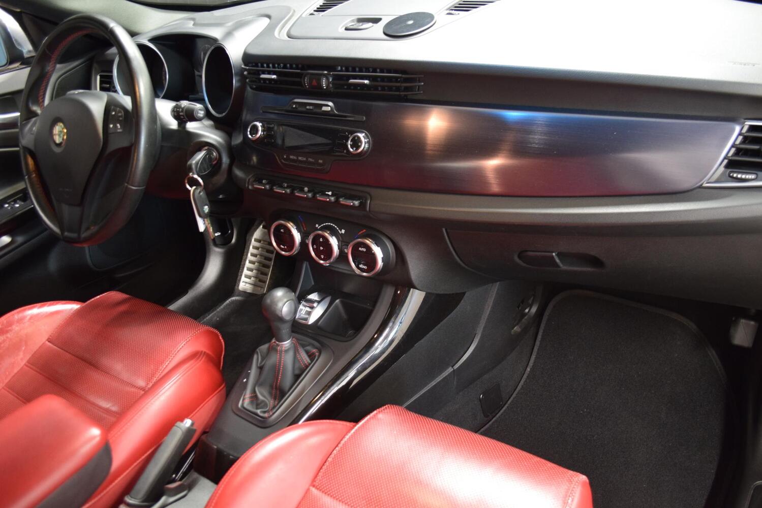 Alfa Romeo Giulietta vaihtoauto