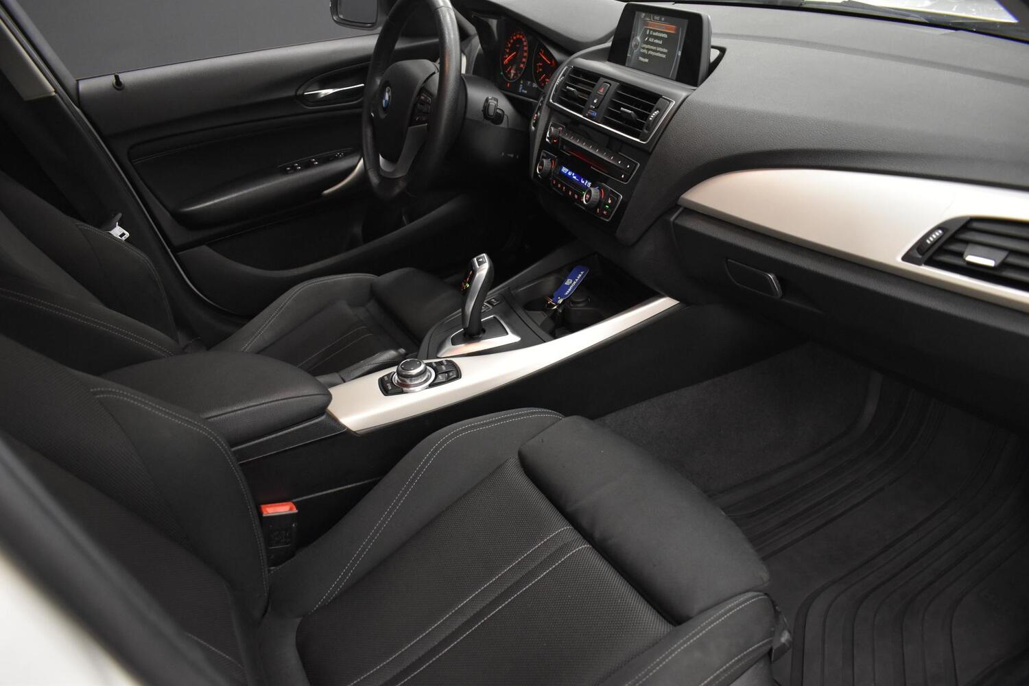 BMW 120 vaihtoauto
