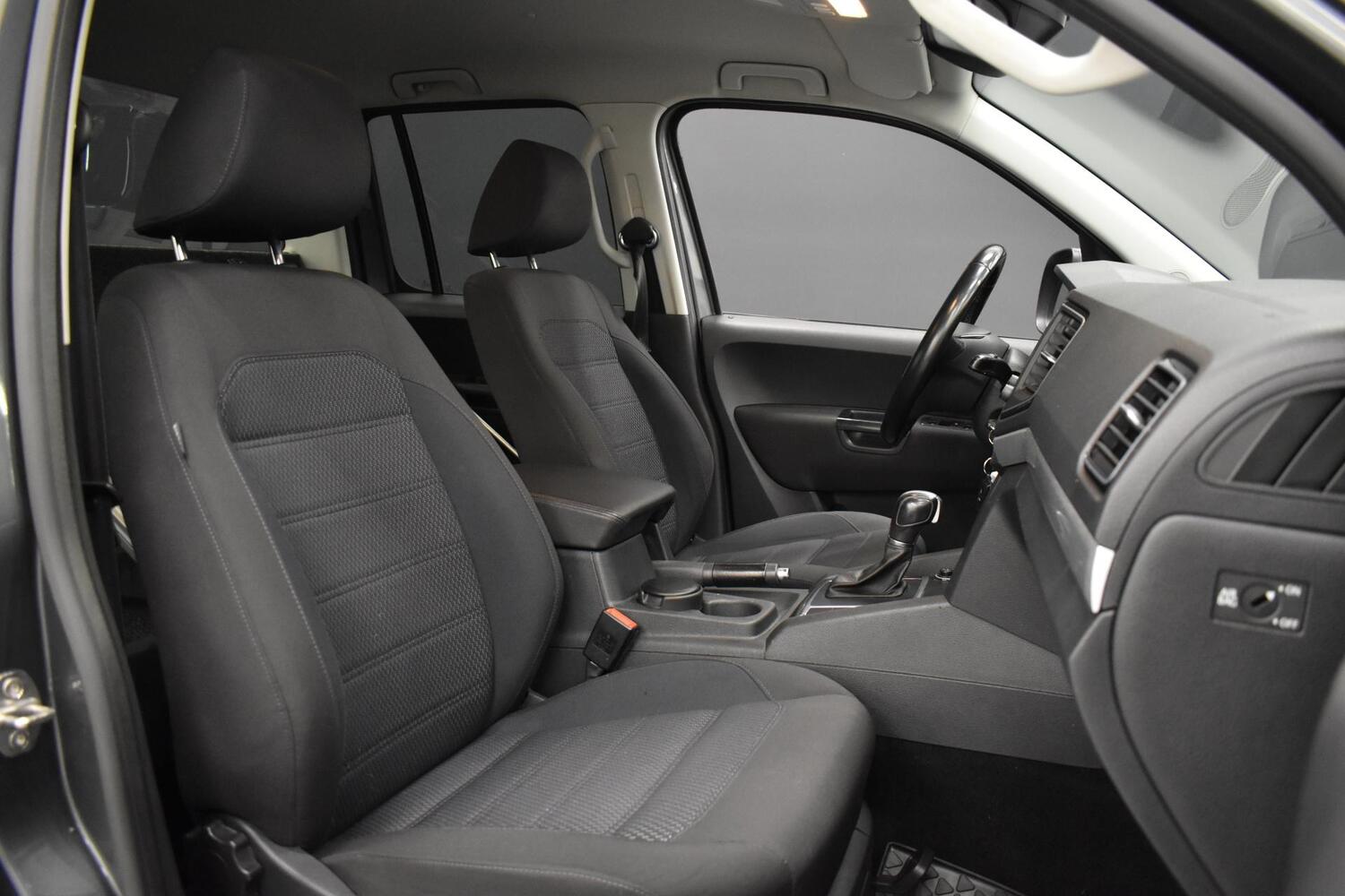 Volkswagen Amarok vaihtoauto