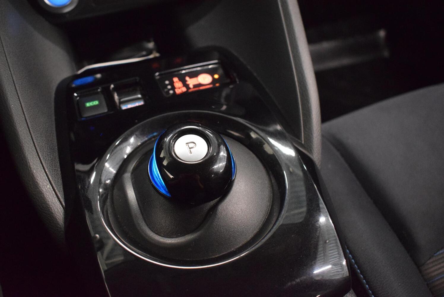 Nissan Leaf vaihtoauto