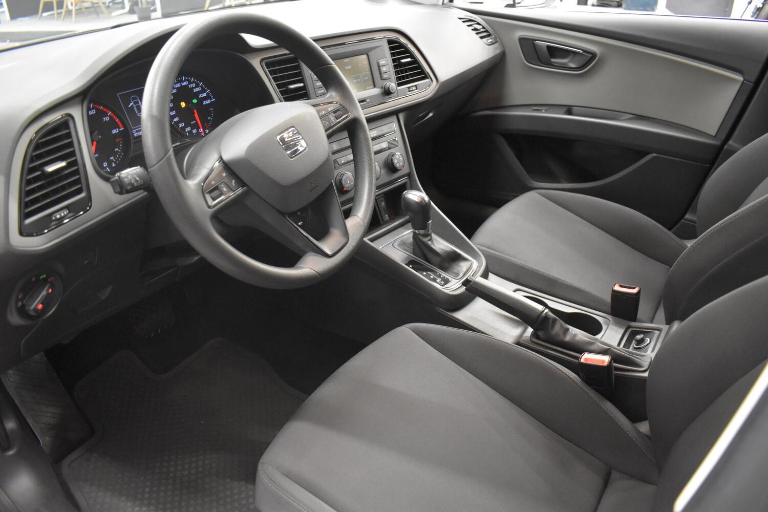 SEAT Leon ST vaihtoauto