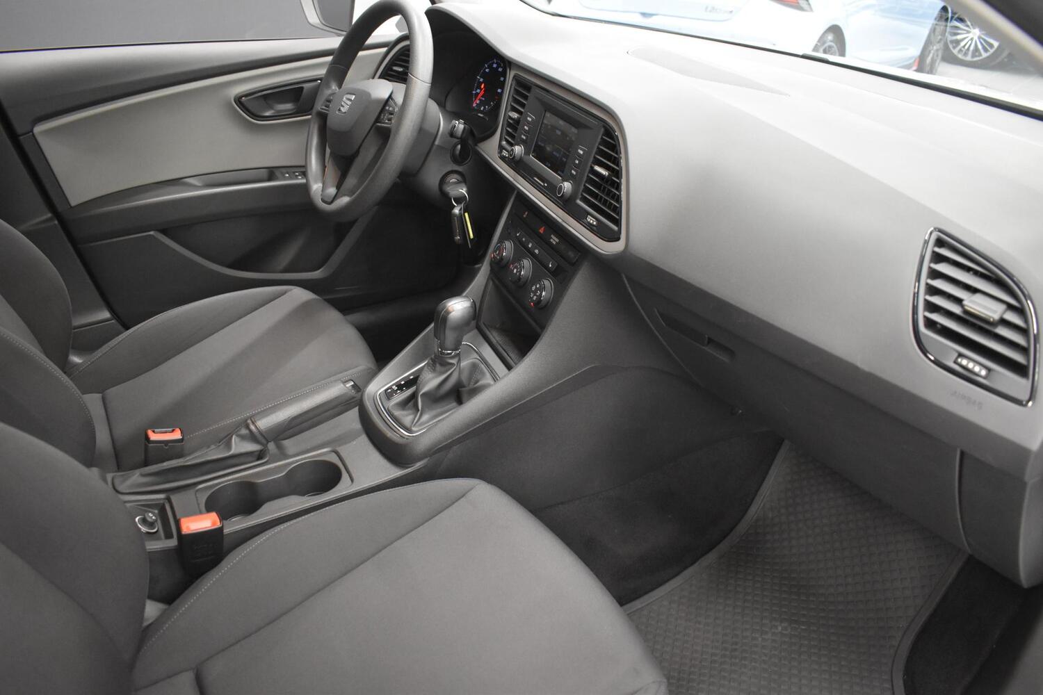 SEAT Leon ST vaihtoauto