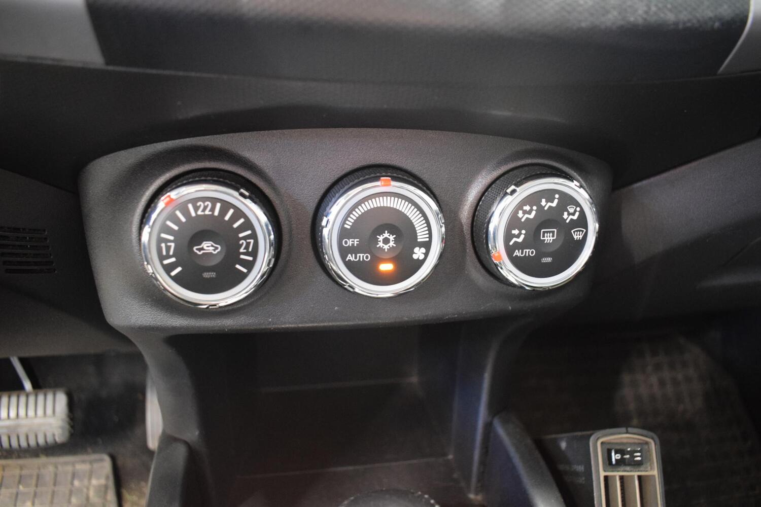 Mitsubishi Outlander vaihtoauto